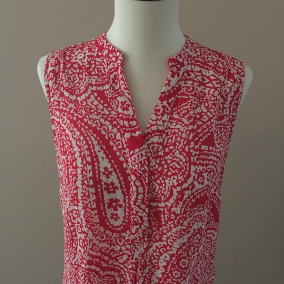 The Limited red and white paisley Sleeveless Top - Picture 2 of 8